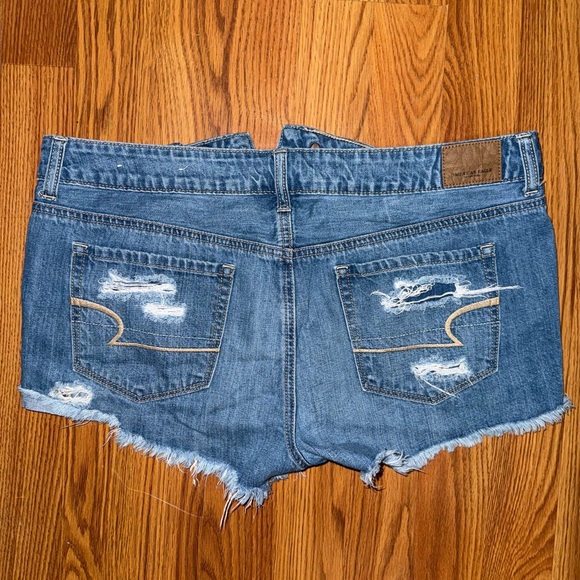 American Eagle Outfitters Blue Distressed Jean Shorts - Picture 2 of 3